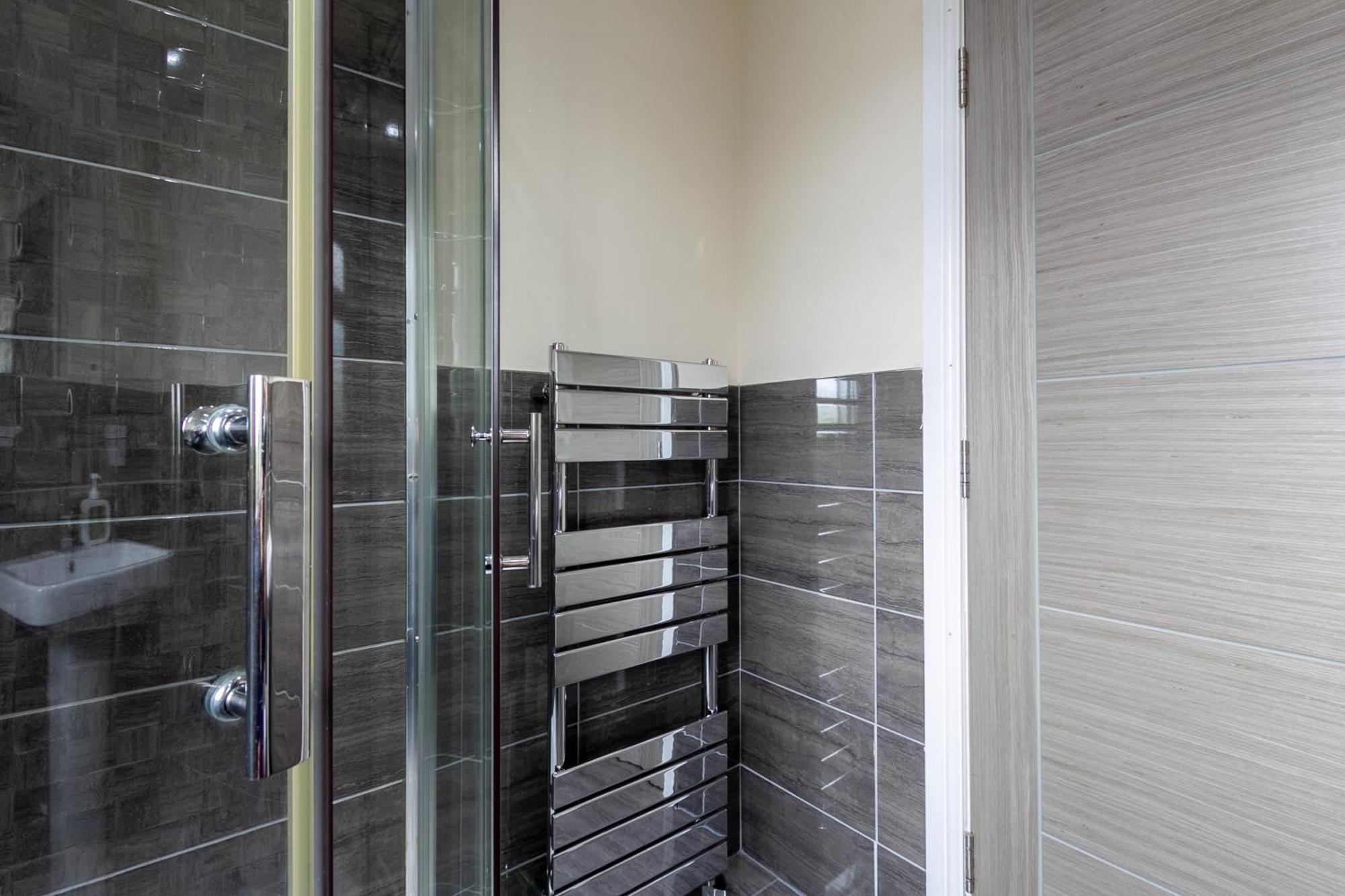 Bathway House - Free Secured Parking And Wifi Leilighet Coventry Eksteriør bilde