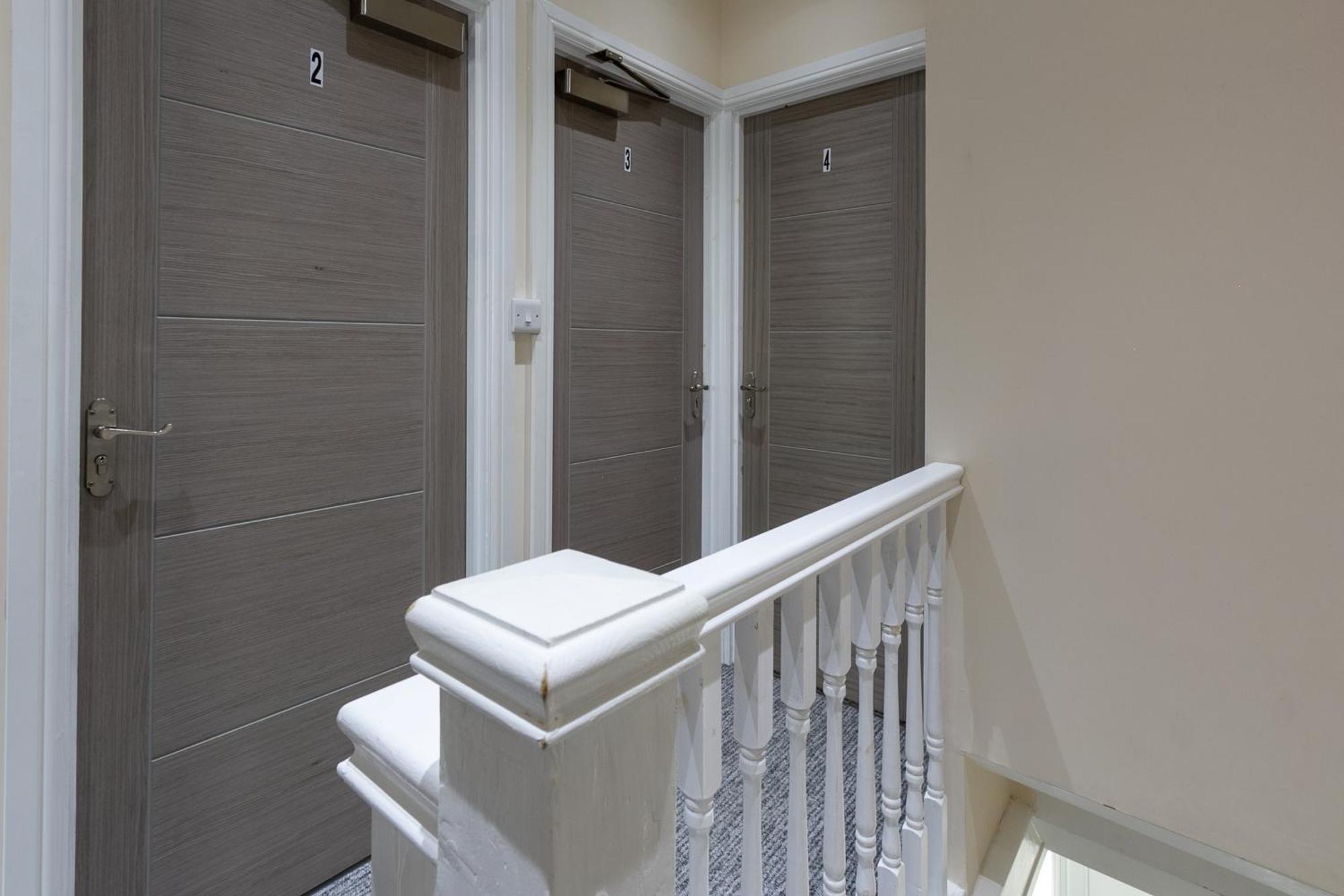 Bathway House - Free Secured Parking And Wifi Leilighet Coventry Eksteriør bilde